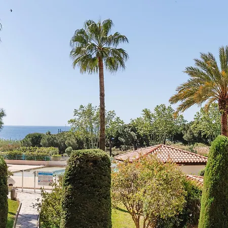 Les Pins Bleus Apartamento Antibes